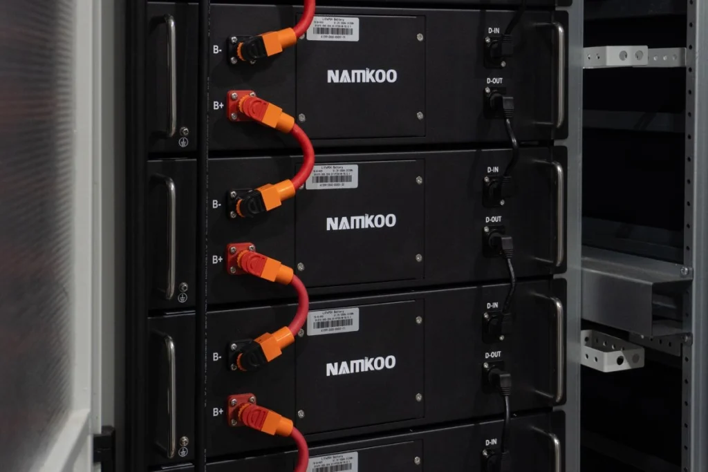 commercial-battery-storage