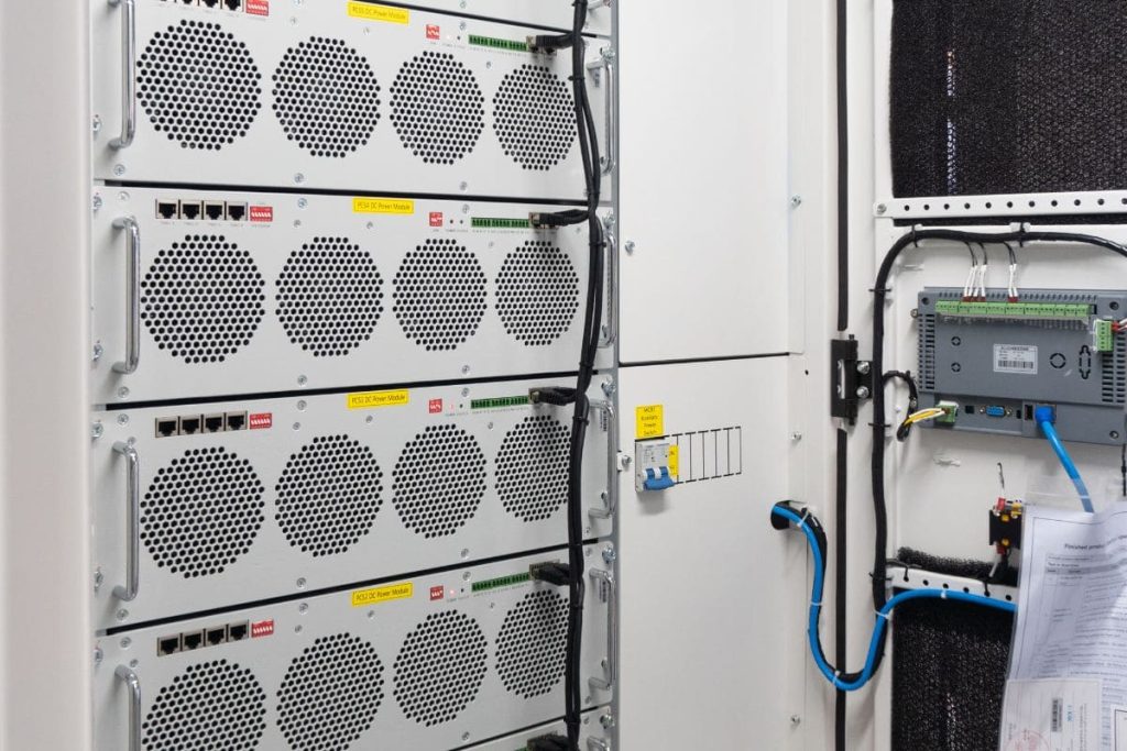 energy storage system manufacturers