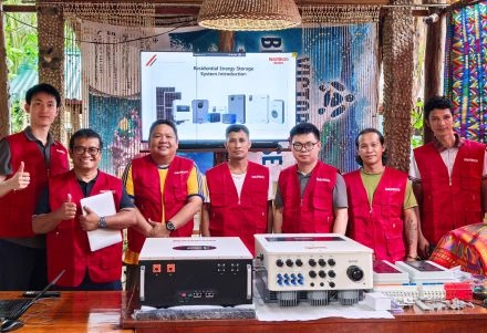 solar-battery-store