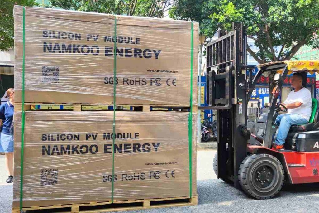solar plus battery cost