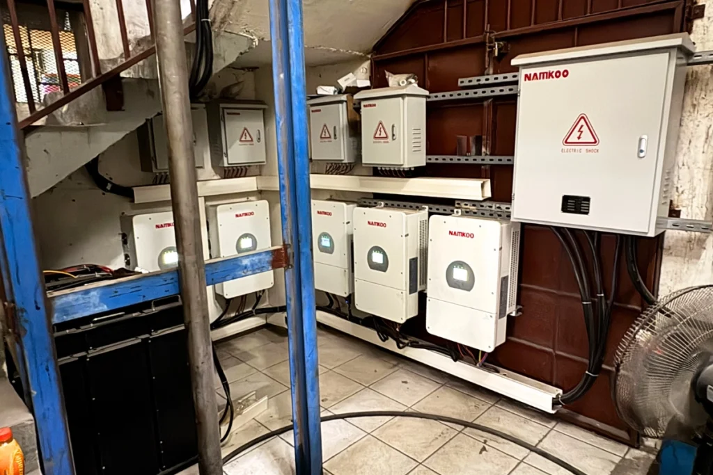 solar-power-battery-bank